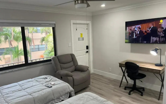 Sea Echo Apartment Motel