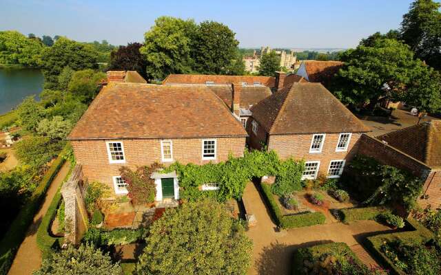 The Stable Courtyard Bedrooms at Leeds Castle