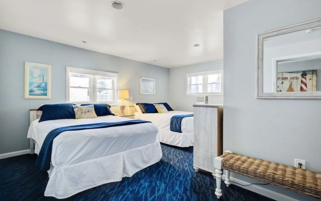 Surf City Hotel