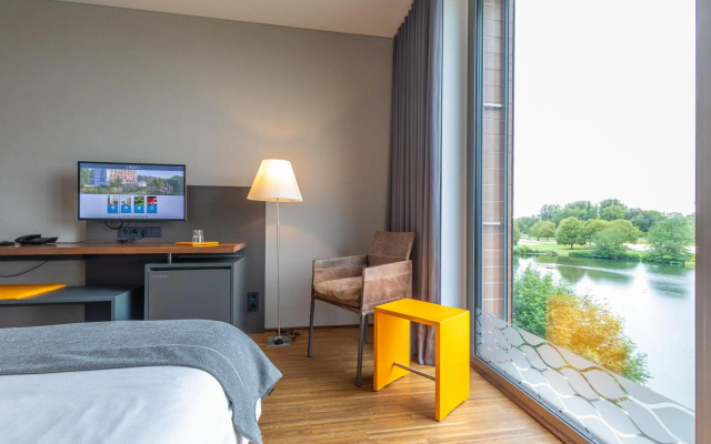 LAGO hotel & restaurant am see