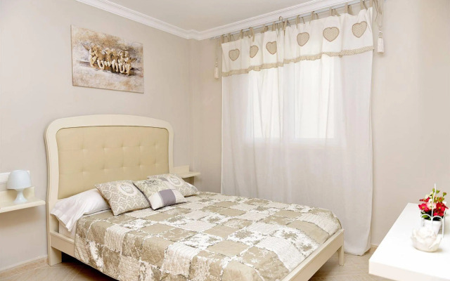 Aparthotel Ola Blanca