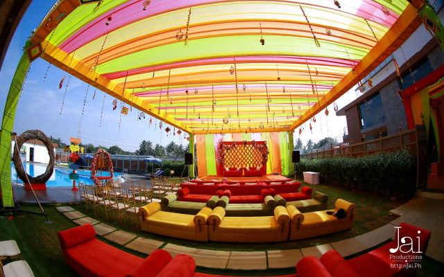 Royal Lotus View Resotel