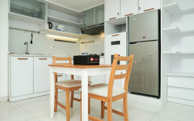 Relax 1BR Apartment at Menteng Square