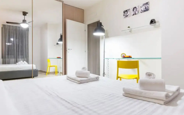 Colorful Boccaccio Apartment
