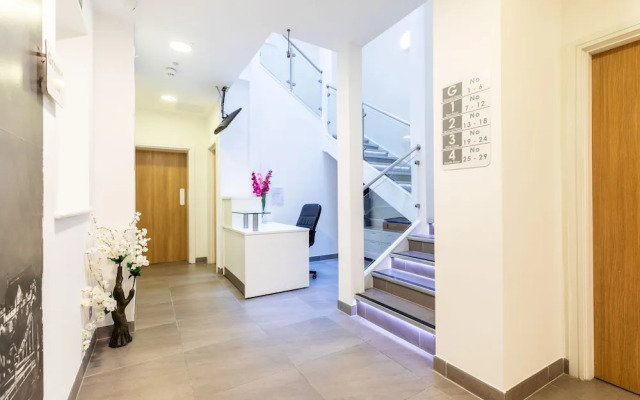 Kensington High Street Suites