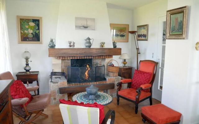 Holiday Home in Lampaul-plouarzel Nearby sea