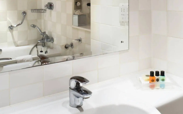 Holiday Inn Colchester by IHG