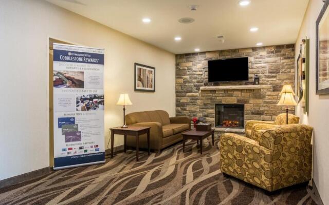 Cobblestone Hotel & Suites - Erie