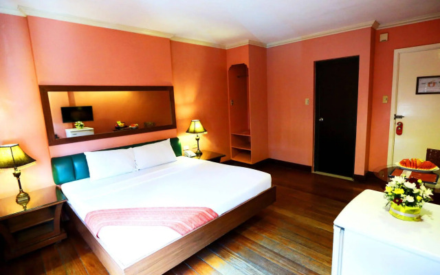 Hotel La Corona de Lipa