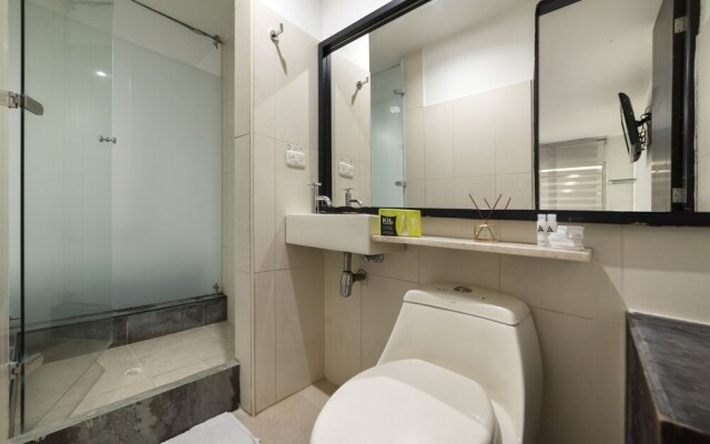 Hotel Platinum Plaza