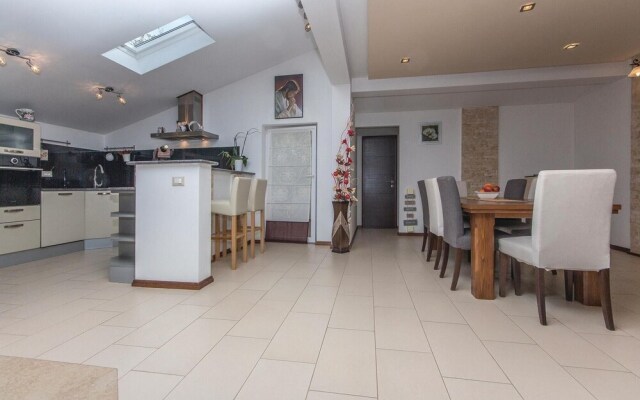 Amazing Home in Kanfanar With Wifi and 3 Bedrooms