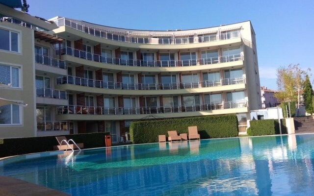 Apartments in Sunny Island Complex