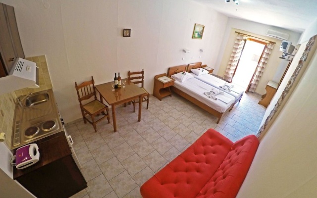 Tarsanas Apartments
