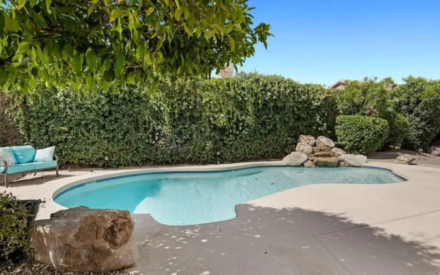 Amazing Home in Great Location W/backyard Oasis!