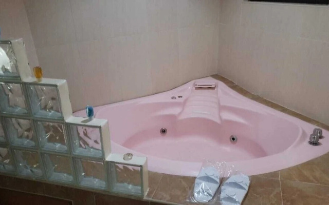 Hotel Muy - Adults-Only