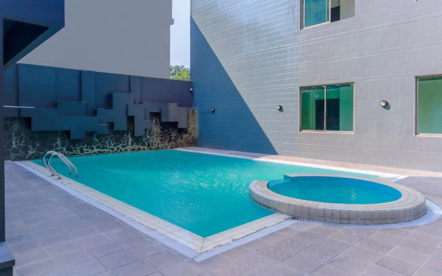 Super OYO Townhouse 2 Hotel Gunung Sahari