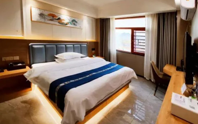 Zhongshan Jinxiu Hotel