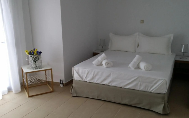 Niovi Boutique Apartments