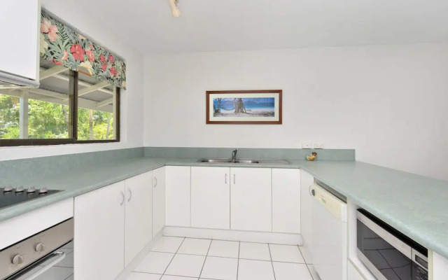 Seascape Holidays – Beachfront Terraces
