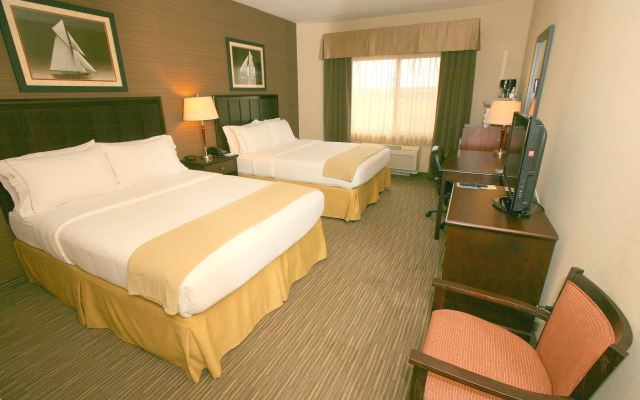 Holiday Inn Express San Diego South - Chula Vista by IHG