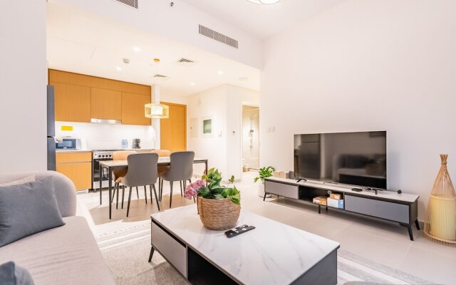 Creek Beachfront Heaven 1BR Luxe Harbor