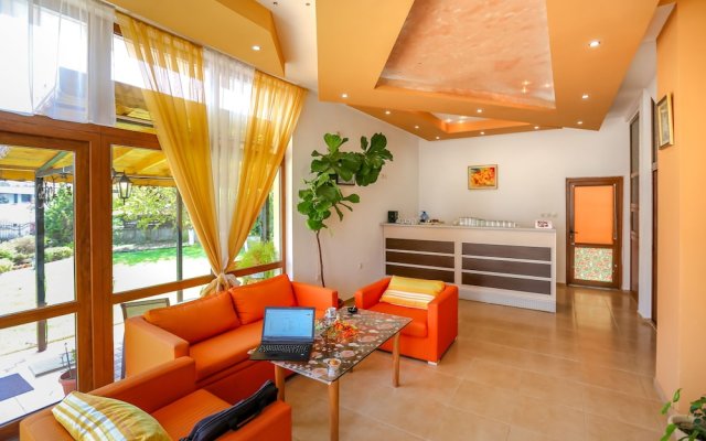 Family 2 Bedroom Apartment in Dafinka Guest House
