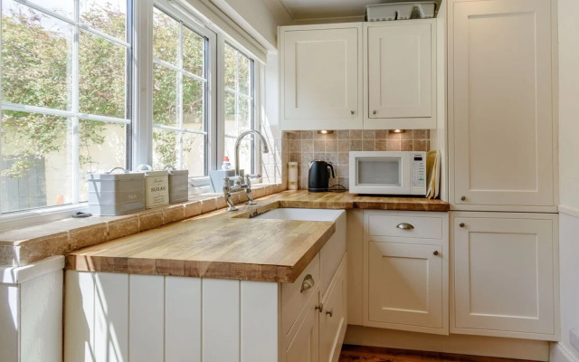 Snowdrop Cottage
