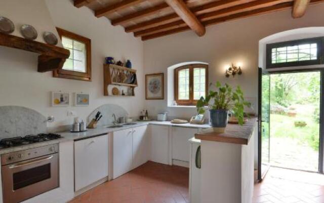 Fattoria Il Leccio Independent Apartment on Florence Hills