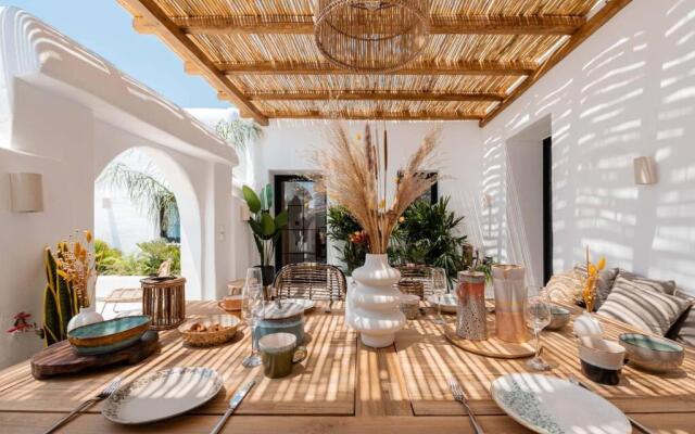 CasaCarma II, private pool, boho design, tradition