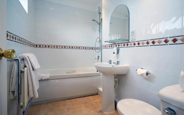 Best Western Consort Hotel