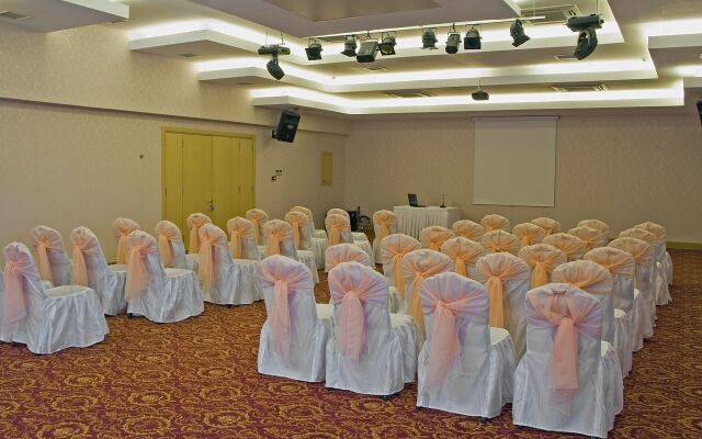 Narin Hotel