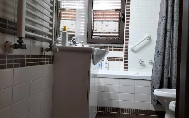 Panoramic Apartment With Vesuvius View