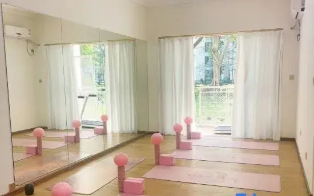 Yibo Hotel (Pazhou Exhibition Center Guangzhou Tower Branch)