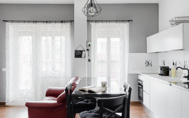 Scarfoglio Apartment, 4 persone, 2 camere, balcone, Wi-Fi, Stazione Tiburtina