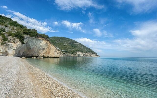 Hotiday Room Collection - Mattinata Faraglioni