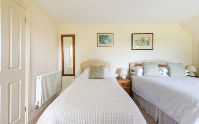 Dove Lodge in Painswick