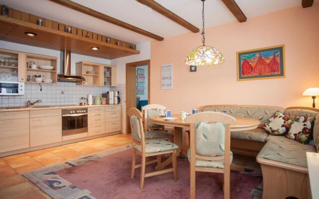 Spacious Apartment in Niedersfeld near Ski Area