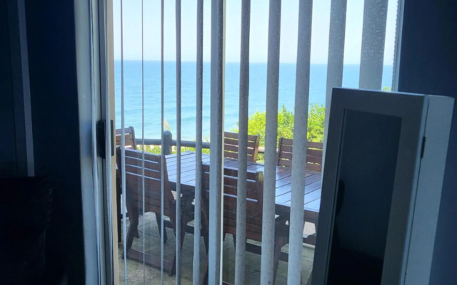 27 Umdloti Stunning sea views