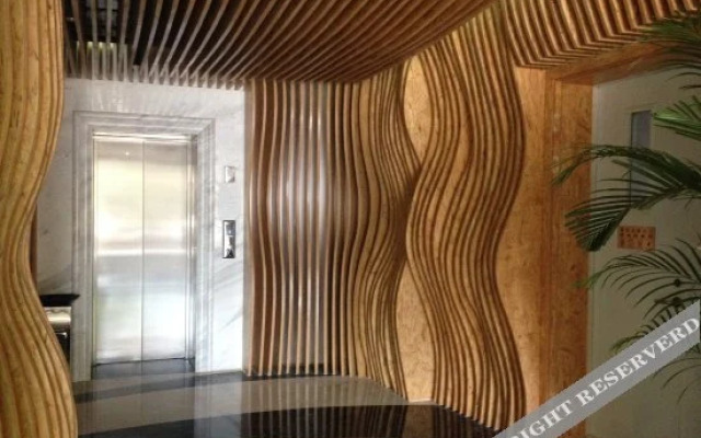 Ruixi Business Hotel