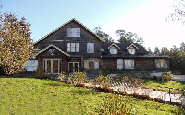 Hotel Alto Puerto Varas