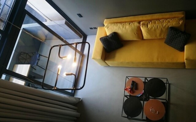 Athina Art Apartments