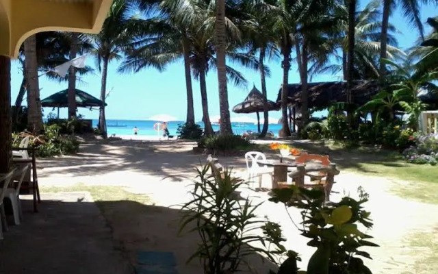 Mika's Beach Resort