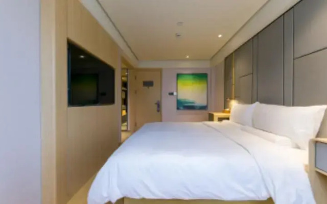 Ji Hotel (Shanghai Hongqiao Airport Qixin Road)