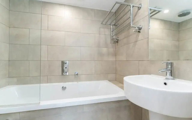 Host Stay Upper Rock Rest