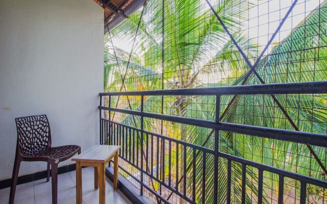 OYO 12902 Home Colourful Studio Home Candolim