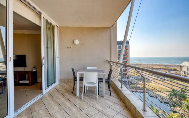 Luxury 2 Bedroom Durban Point Waterfront Apartment