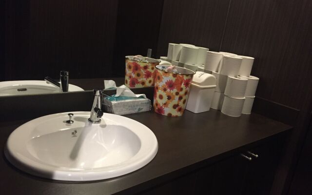 Santiago Guesthouse Hiroshima – Hostel