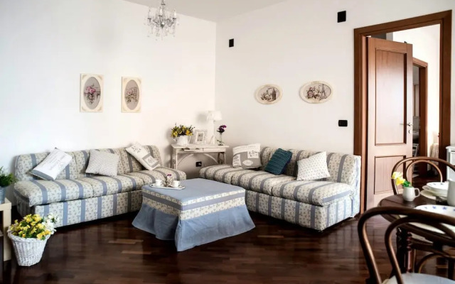 Betì House Fiera Airport Guesthouse