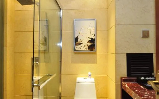 Yupin Tianmu Business Hotel – Bathroom – Kunming