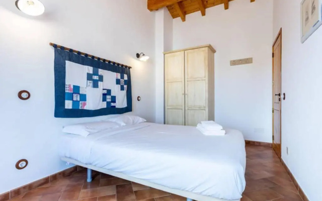 Sagres Chimneys House